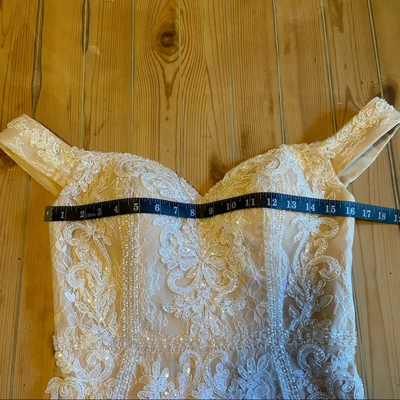 NWOT Lulus Promised Love White Beaded Lace Off-the-Shoulder Maxi Dress - Picture 15 of 16